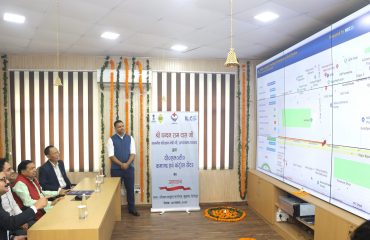 माननीय परिवहन मंत्री, उत्तराखण्ड सरकार द्वारा परिवहन मुख्यालय, देहरादून में वीएलटी कमान एवं कंट्रोल केंद्र का उद्घाटन (दिनांक 04-11-2022)