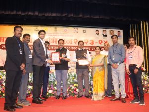 केंद्र पुरस्कृत प्रधानमंत्री आवास योजना ग्रामीणमध्ये संख्यात्मक प्रगतीच्या बाबतीत सर्वोत्कृष्ट जिल्ह्याचा २०२२-२३ चा तिसरा पुरस्कार