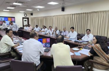 Smt. Amneet P. Kumar, IAS, visited HADC at Delhi on 15.05.2025