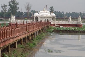 पावापुरी जल मंदिर, नालंदा