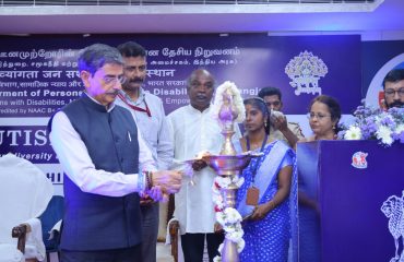 Lighting of Lamp by Thiru R N Ravi Honourable Governor of Tamil Nadu during the Inauguration of Autism Awareness Day by NIEPMD