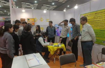 visitors of NIEPMD stall