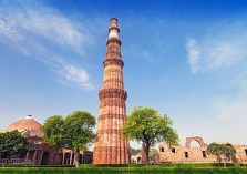 qutub minar image