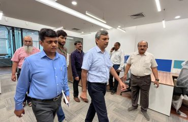 Secretary, MoHUA Sh. Manoj Joshi inspecting GIP, Minto Road, New Delhi