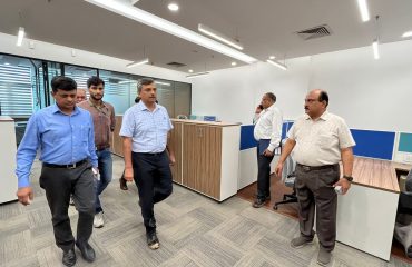 Secretary, MoHUA Sh. Manoj Joshi inspecting GIP, Minto Road, New Delhi