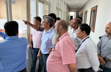 Secretary, MoHUA Sh. Manoj Joshi inspecting GIP, Minto Road, New Delhi