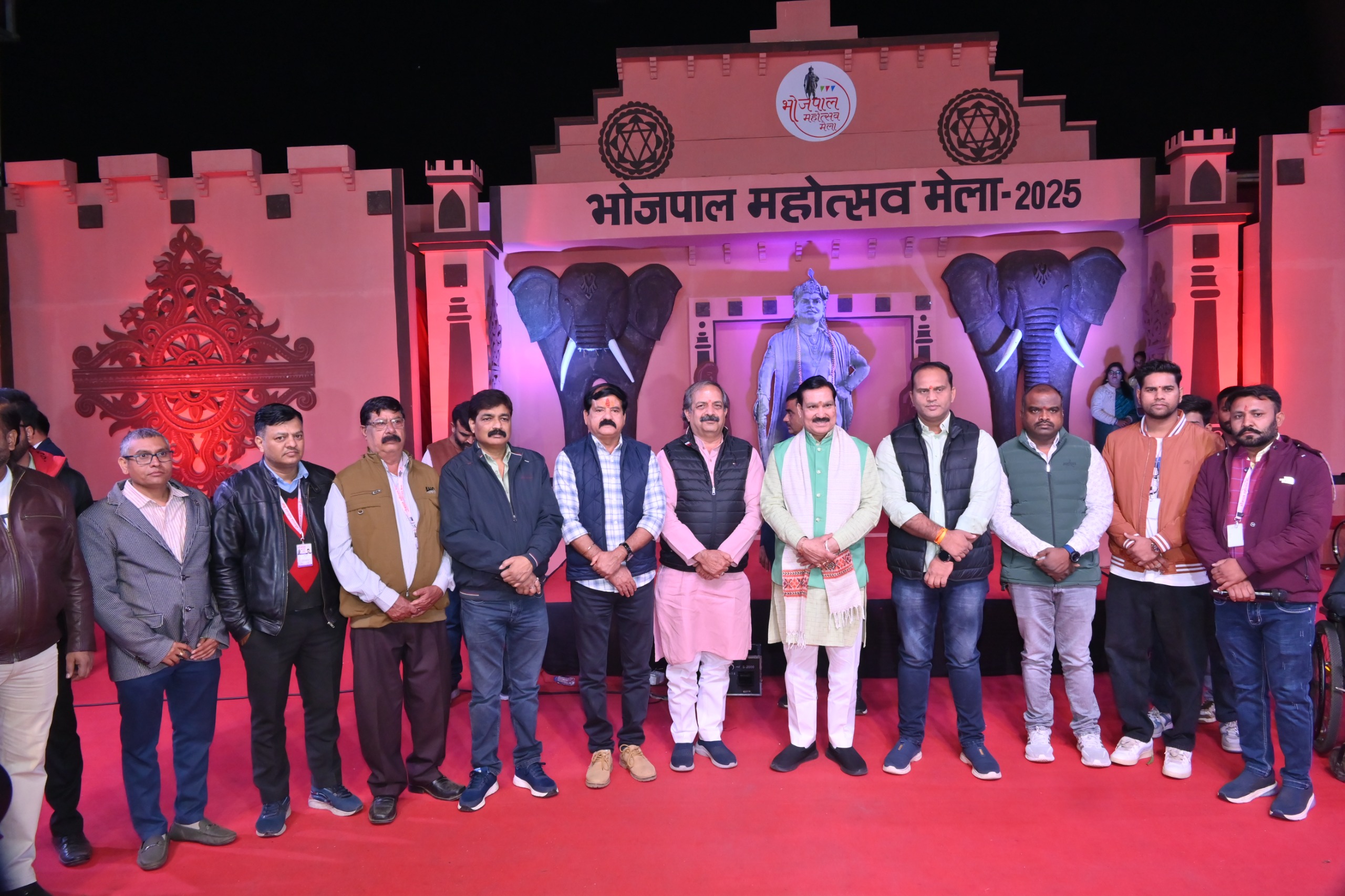 अंतरराष्ट्रीय दिव्यांगजन दिवस पर भोपाल मेले में आयोजित कार्यक्रम मे माननीय मंत्री श्री गौतम टेटवाल जी सम्मलित हुए
