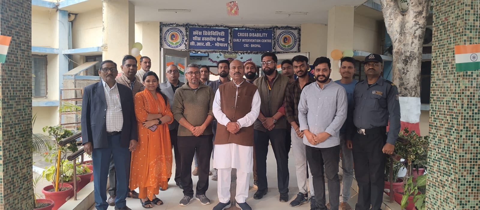 माननीय केंद्रीय कैबिनेट मंत्री डॉ. वीरेंद्र कुमार जी द्वारा केंद्र का औचक निरीक्षण किया गया