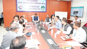 Shri Vinay Kumar Ruhela, Vice Chairman of State Disaster Management Advisory Committee, took the meeting