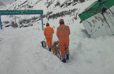 Border visit Pushkar Singh Dhami