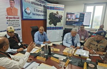 पुष्कर सिंह धामी से मुलाकात