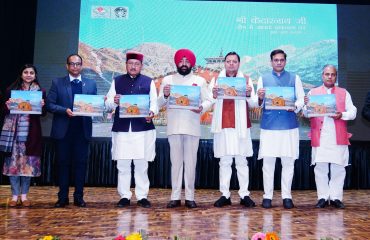 पुष्कर सिंह धामी से मुलाकात