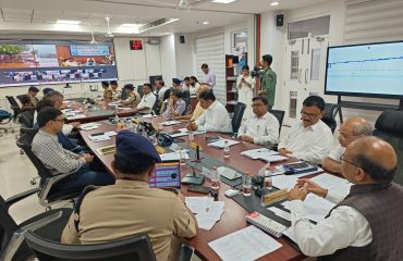 पुष्कर सिंह धामी से मुलाकात