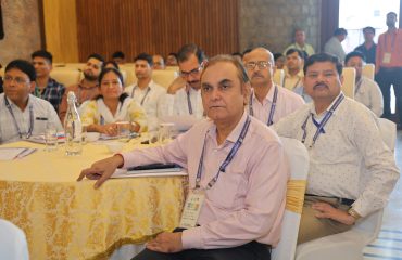 पुष्कर सिंह धामी से मुलाकात