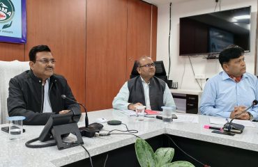 Chief Secretary Reviews Rainfall Situation at SEOC, USDMA (3)