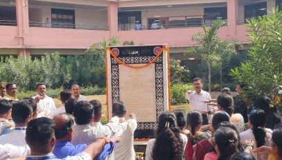 Honorable Chief Executive Officer reading the Preamble to the Constitution