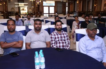 Guest members