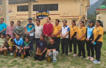 Various sports competitions were organized by the Social Welfare Department in the Manera Stadium of Uttarkashi district under the Nasha Mukt Bharat Abhiyaan.