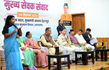 In the “Mukhya Sevak Samvad” program organized on 04-09-2025, the Chief Minister directly interacted with senior citizens and Divyangjans.
