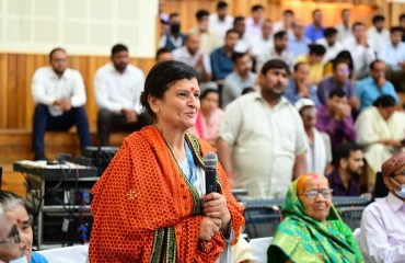 In the “Mukhya Sevak Samvad” program organized on 04-09-2025, the Chief Minister directly interacted with senior citizens and Divyangjans.