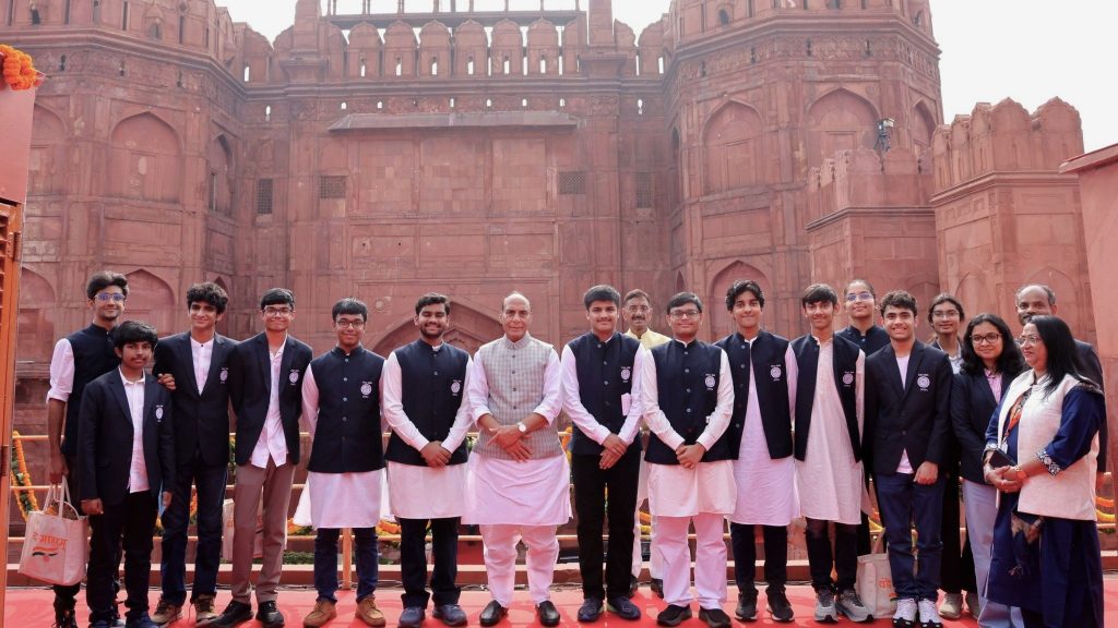 Hon. Defence Minister Shri Rajnath Singh with the International Science and Mathematical Olympiad 2026 Achievers at the 80th Independence Day Celebrations