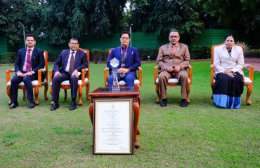 Hon'ble Minister of Law & Justice, Sh. Kiren Rijiju and Secretary (Justice), Sh. Barun Mitra