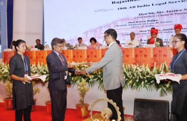 Exchange of MOU between Department of Justice and NALSA