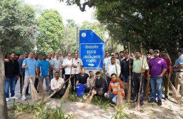 Mega Cleanliness Drive under 'SHS-2023 at Jaisalmer House on 1st Oct 2023