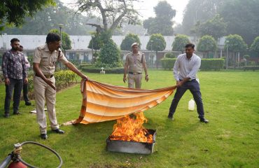 Fire Safety Training in DOJ (14th November, 2024)