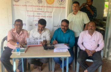 औद्योगिक सुरक्षा मॉक ड्रिल: आपत्कालीन प्रतिसाद कार्यसंघ नळीच्या ओळींचा वापर करून फायर सिम्युलेशन व्यवस्थापित करतो