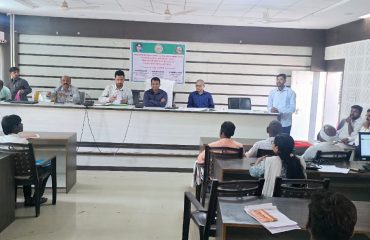मा.मुख्यमंत्री यांच्या 100 दिवसांच्या कार्यक्रमांतर्गत अति.मु.का.अ. यांच्या समवेत लाभार्थी मेळावा अंबड-3