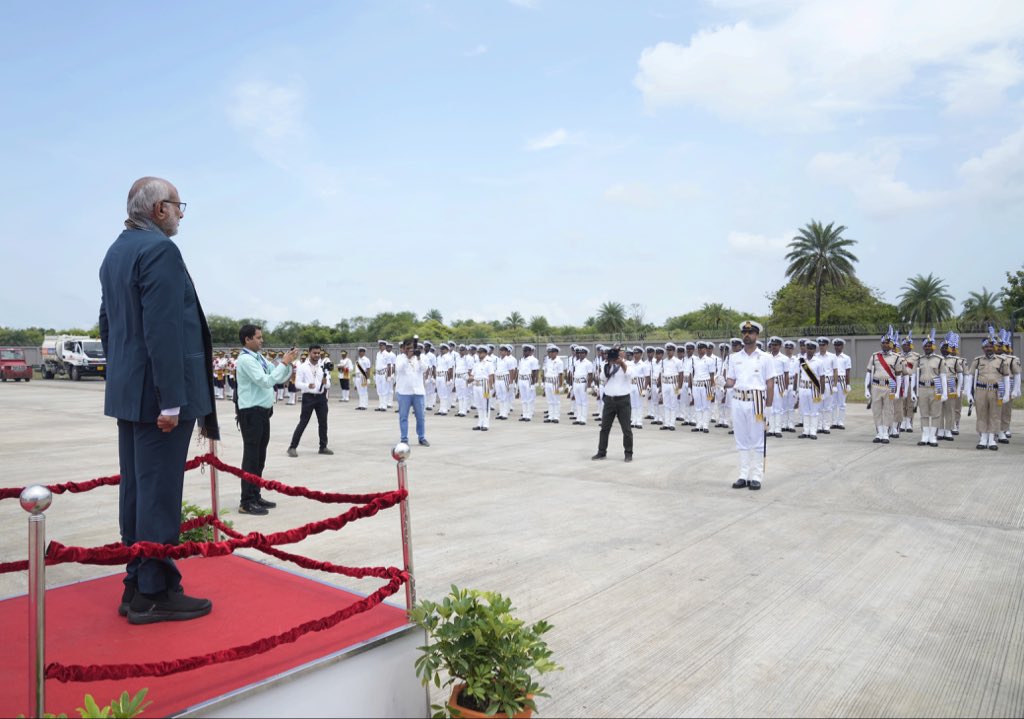 Vice-President Shri C. P. Radhakrishnan arrived at Namo Airport, Daman, on his maiden visit to the Union Territory of Dadra and Nagar Haveli and Daman and Diu , on 11.09.2026. He was warmly received by Shri Praful Patel, Administrator of the Union Territory, and accorded a Guard of Honour.