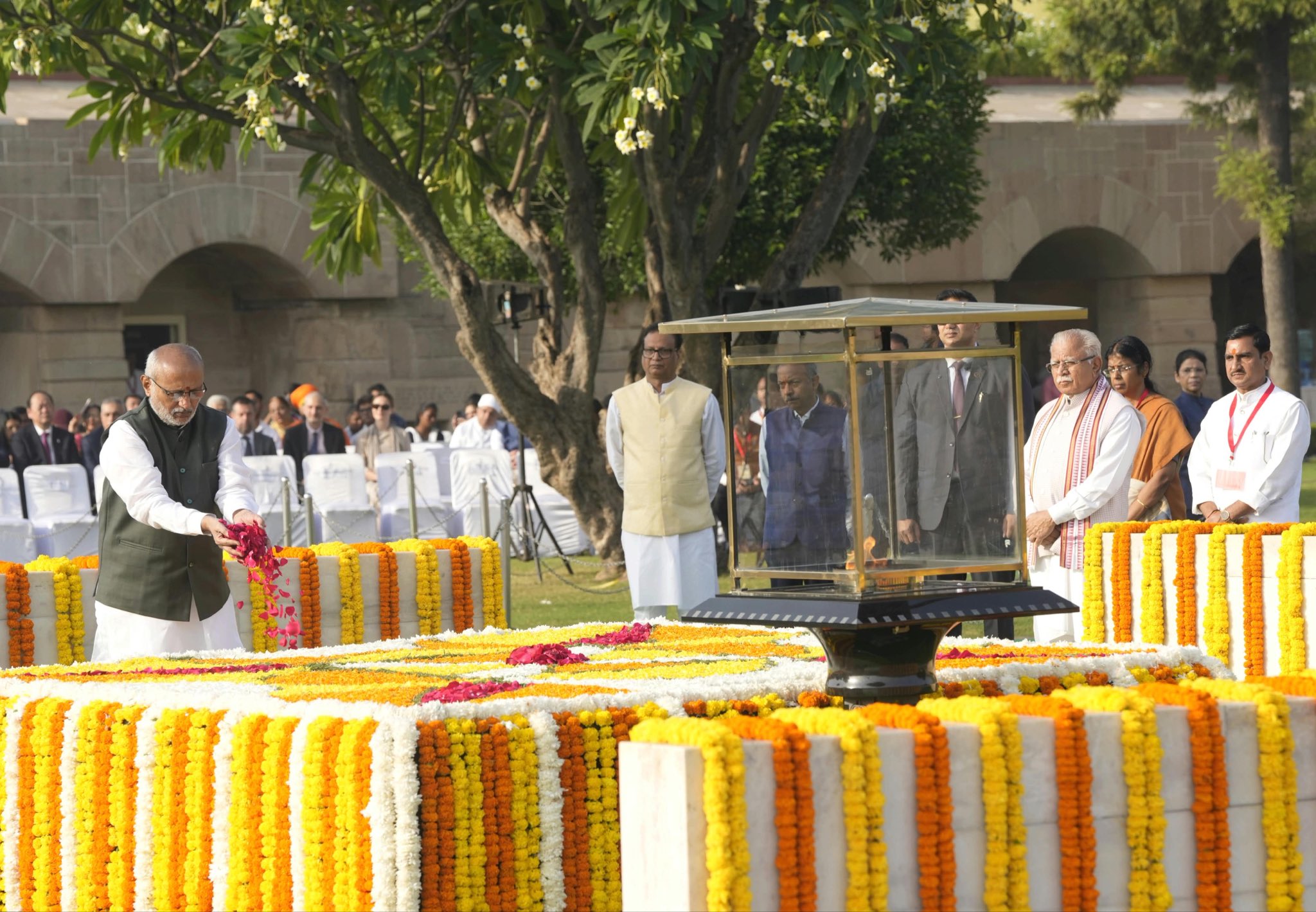 Vice President Shri C. P. Radhakrishnan paid tributes to the Father of the Nation, Mahatma Gandhi Ji, at Rajghat on his birth anniversary on 02.10.2026