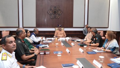 Vice President Shri C. P. Radhakrishnan was briefed on the National Cadet Corps (NCC) and Sainik Schools by Raksha Rajya Mantri Shri Sanjay Seth, along with senior officers of the Ministry of Defence at Uprashtrapati Bhavan on 13.07.2026