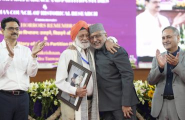 Vice-President Shri C. P. Radhakrishnan felicitated the Partition survivors in recognition of their courage, resilience and contribution to preserving the memories and lived experiences of Partition on the occasion of Partition Horrors Remembrance Day in University of Delhi on 14.08.2026