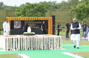 Vice President Shri C. P. Radhakrishnan paid tributes at Sadaiv Atal on the Punya Tithi of revered Bharat Ratna Atal Bihari Vajpayee Ji on 16.08.2026