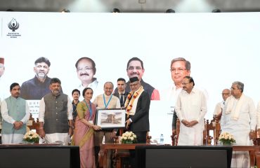 Vice President Shri C. P. Radhakrishnan attended the birth centenary celebrations of former Karnataka Chief Minister Shri Ramakrishna Hegde Ji at Vidhana Soudha, Bengaluru on 29.08.2026