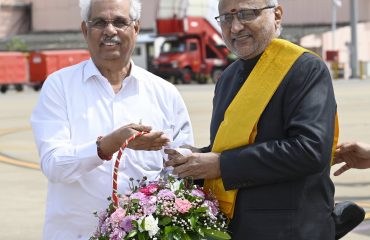 Vice President Shri C. P. Radhakrishnan received a warm welcome from Governor of Tamil Nadu, Thiru Rajendra Vishwanath Arlekar; Minister,Government of Tamil Nadu, Thiru V. Sampath Kumar and other dignitaries upon his arrival at Coimbatore International Airport on 29.08.2026