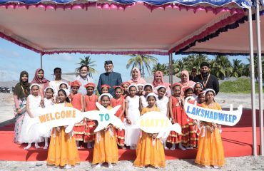 Vice President Shri C. P. Radhakrishnan received a warm cultural welcome by the children of Agatti upon his arrival in Lakshadweep on 31.08.2026