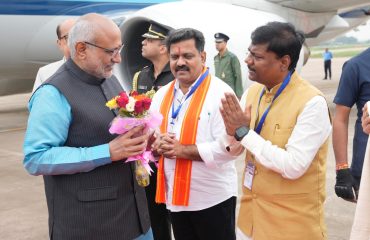 Vice President Shri C. P. Radhakrishnan arrived at the Swami Vivekananda International Airport, Raipur on 02.09.2026. Governor of Chhattisgarh, Deputy Chief Minister of Chhattisgarh and other dignitaries welcomed the Vice President at the airport.