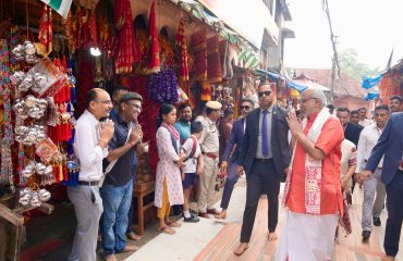 Vice President Shri C. P. Radhakrishnan visited the revered Maa Kamakhya Temple in Guwahati on 07.09.2026