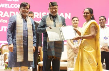 Vice-President Shri C. P. Radhakrishnan distributed toolkits to PM Vishwakarma beneficiaries and appointment certificates to newly appointed teachers at Dr. A.P.J. Abdul Kalam Government College, Silvassa on 11.09.2026