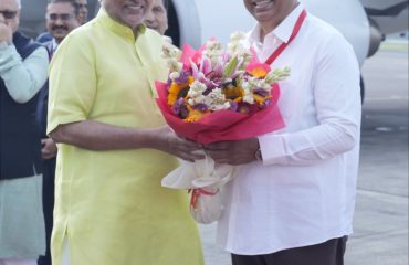 Vice President Shri C. P. Radhakrishnan arrived in Mumbai today and was warmly received at Chhatrapati Shivaji Maharaj International Airport by the Governor of Maharashtra Shri Jishnu Dev Varmaand other dignitaries on 18.09.2026
