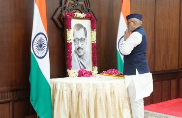 Vice President Shri C. P. Radhakrishnan paid floral tributes to Pandit Deendayal Upadhyaya Ji at Uprashtrapati Bhawan today on his birth anniversary on 25.09.2026