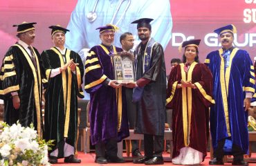 Vice President Shri C. P. Radhakrishnan graced the 15th Graduation Day Ceremony of Sree Uthradom Thirunal (SUT) Academy of Medical Sciences, Thiruvananthapuram on 27.09.2026