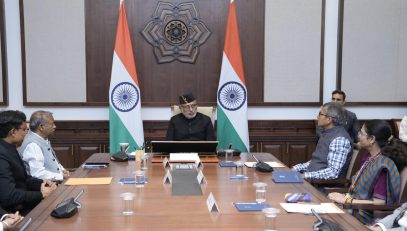 Vice President Shri C. P. Radhakrishnan interacted with Indian Defence Estates Service probationers (2025 Batch) at Uprashtrapati Bhavan on 30.09.2026