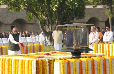 Vice President Shri C. P. Radhakrishnan paid tributes to the Father of the Nation, Mahatma Gandhi Ji, at Rajghat on his birth anniversary on 02.10.2026