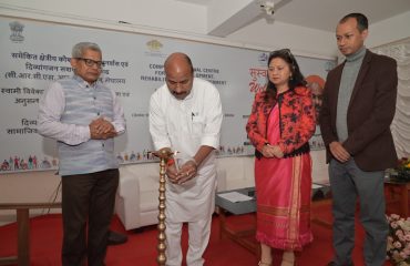 Lighting of Lamp by Hon'ble Minister