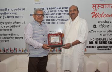 Felicitation of Hon’ble Union Minister by Dr. P. P. Mohanty, Director, SVNIRTAR at CRCSRE Shillong