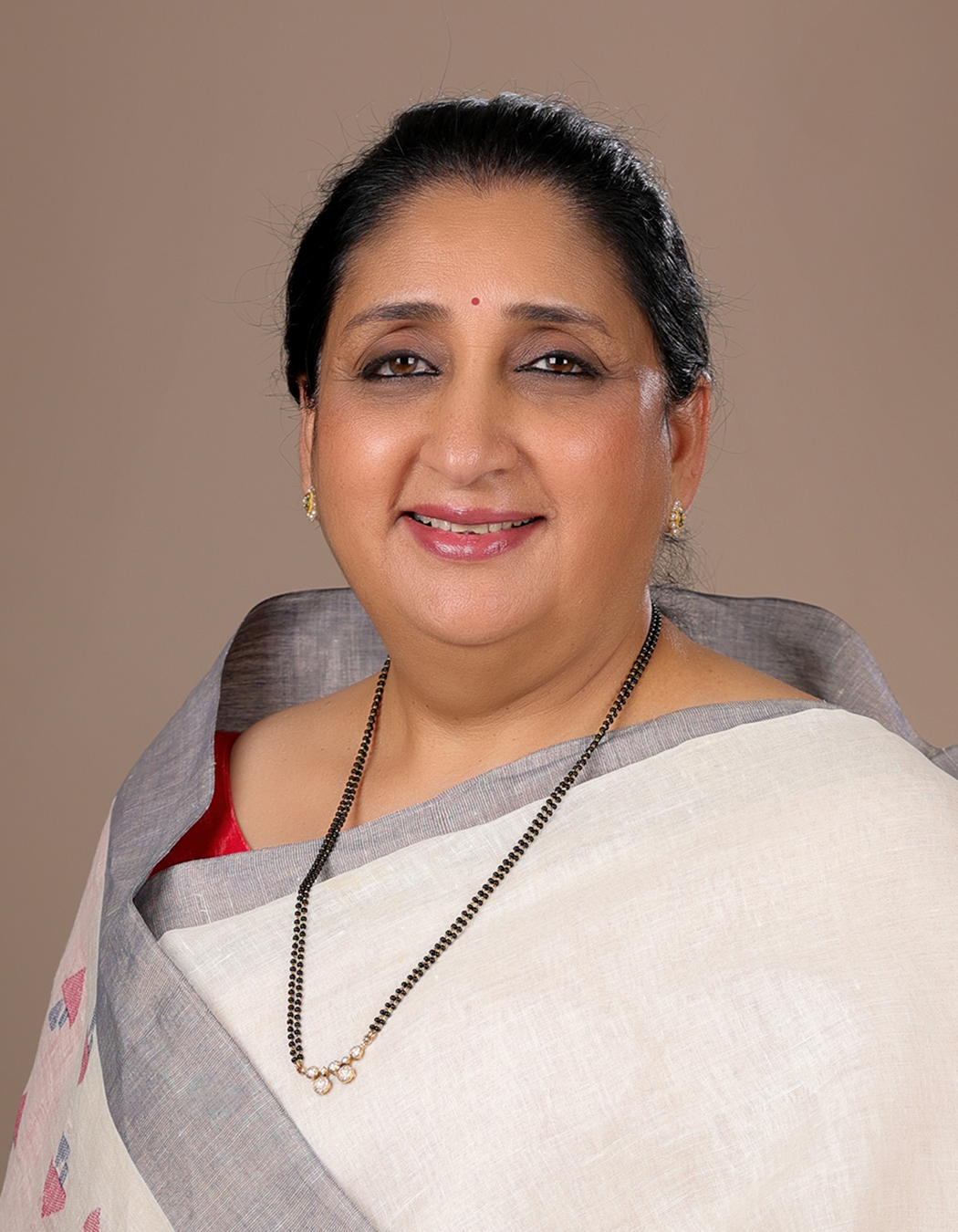 सुनेत्रा पवारHQ.jpg